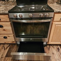 GE Profile Gas Range