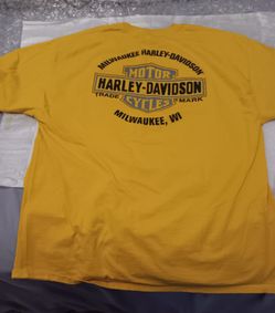 Harley-Davidson Motorcycles - Milwaikee WI T-Shirt XL