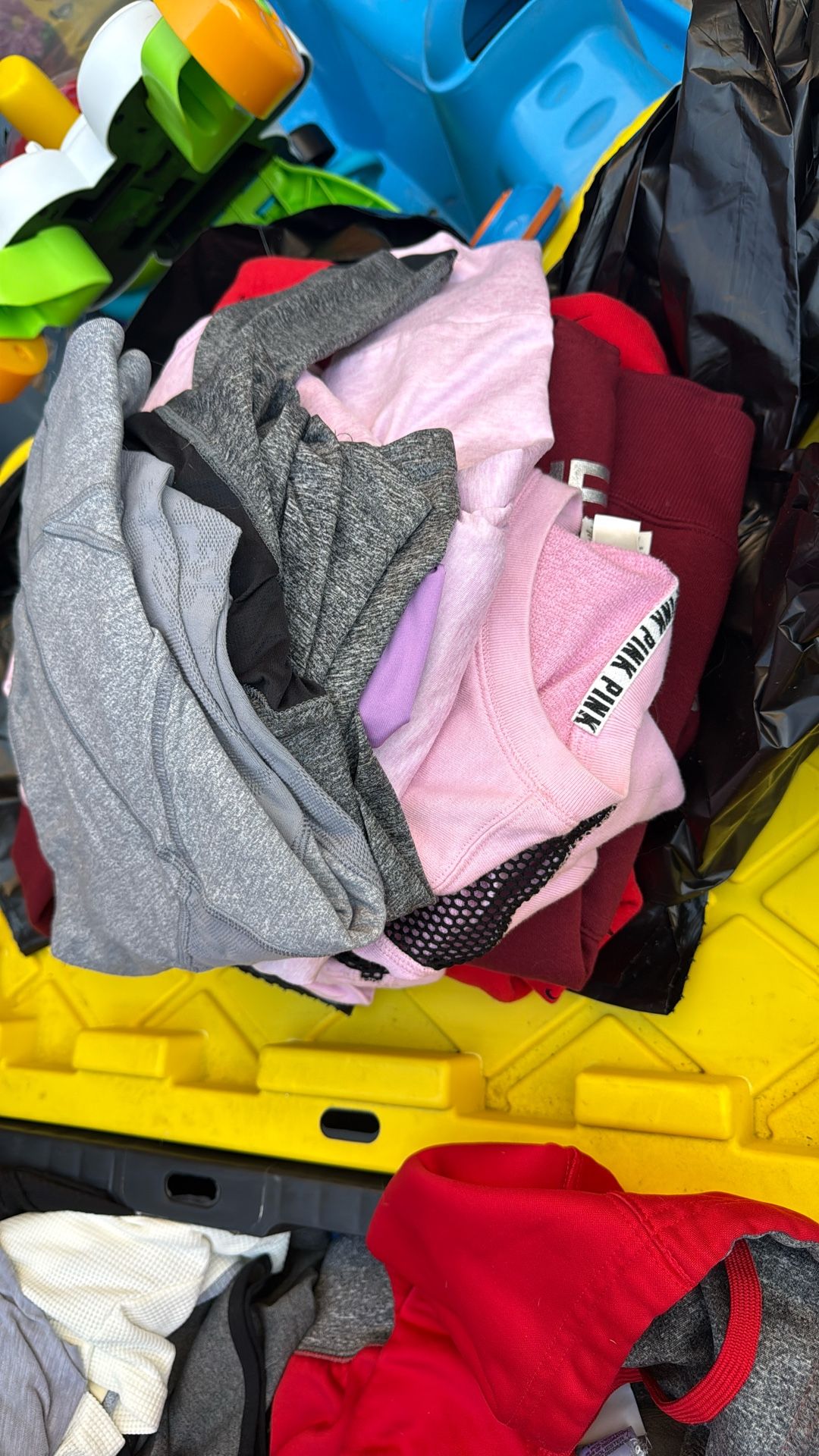 Tons Of Women’s Clothing