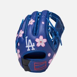RAWLINGS TAKASHI MURAKAMI CUBS + DODGERS GLOVES BRAND NEW W/RECEIPT