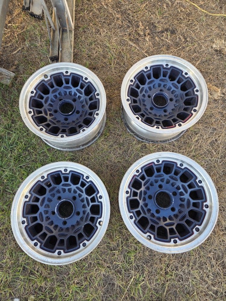 Super Nice Condition 8x15 Chevy Rimswas Use On Chevy S10 Astro Vans And Nova 