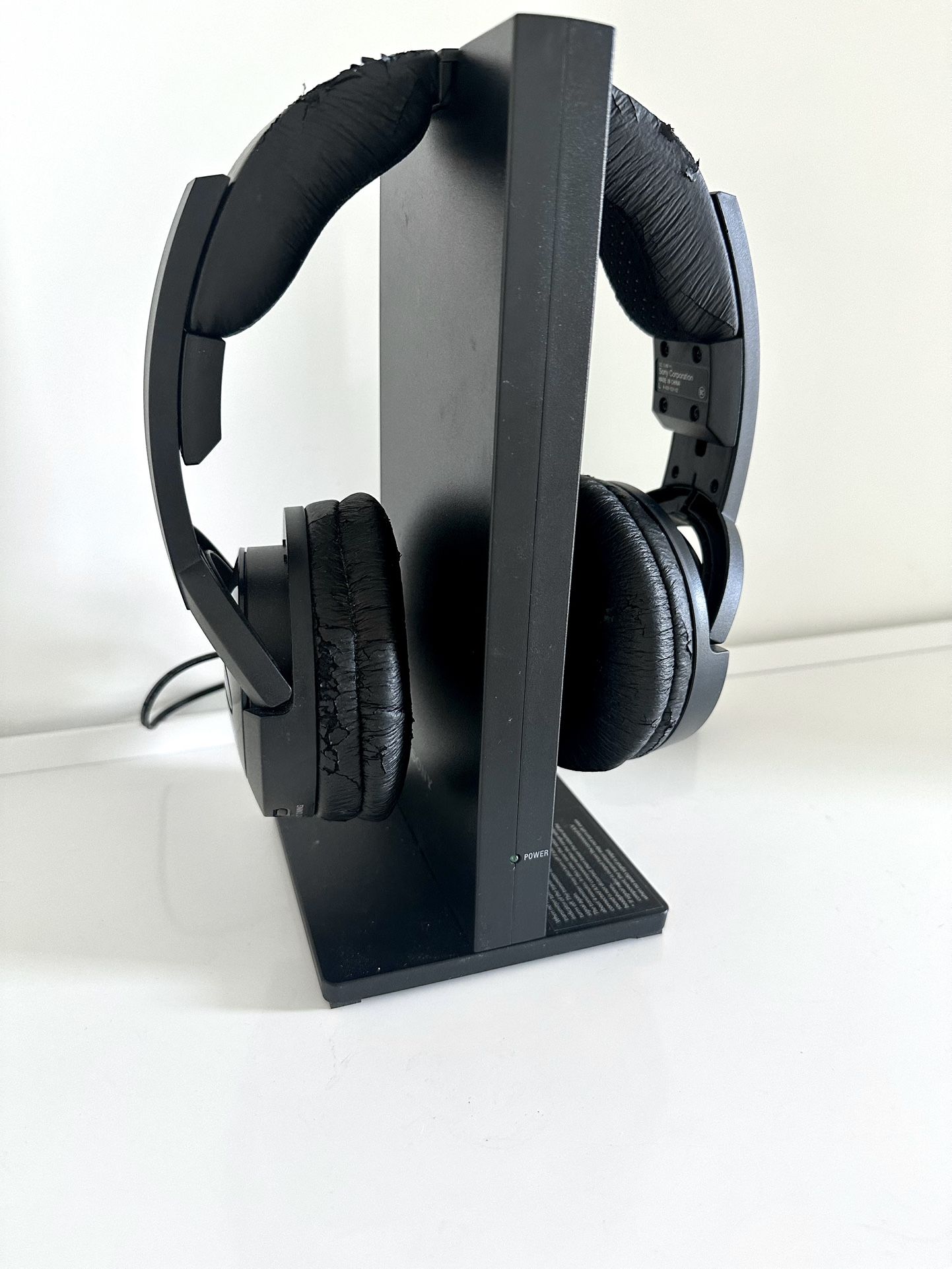 Sony MDR-RF985R Wireless Over-Ear Studio Stereo Headphones
