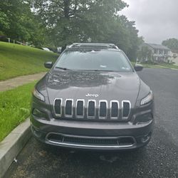 2018 Jeep Cherokee