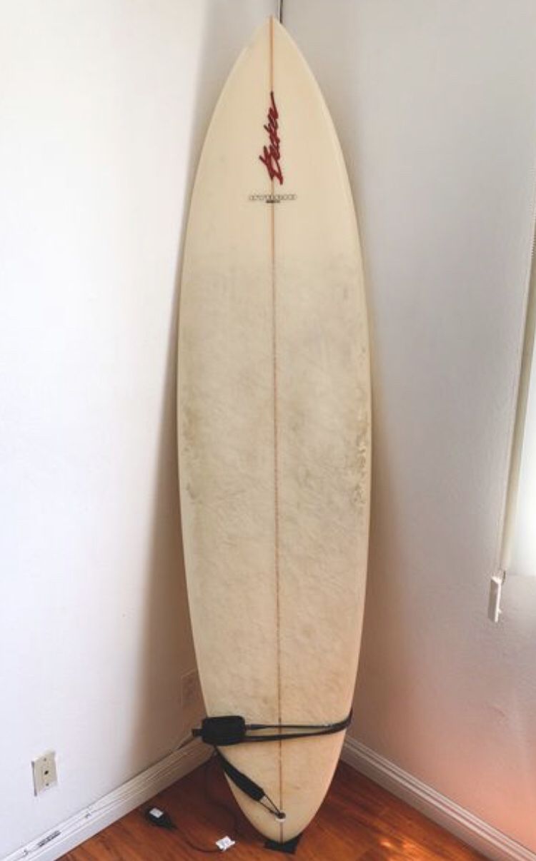 Surfboard 7’2”