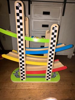 racetrack with 4 cars