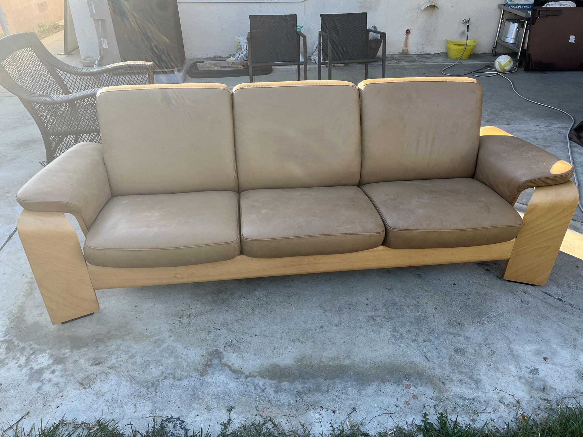 Ekornes Stressless Leather Sofa Recliner 