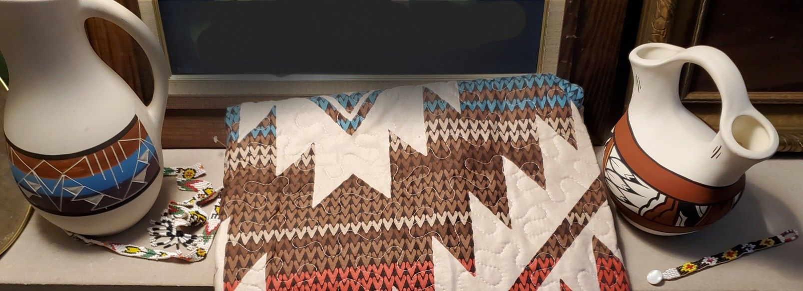 American Indian Decor. King Size Blanket, 2 Pieces Of Pottery