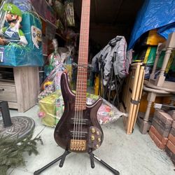 Bass And Amp