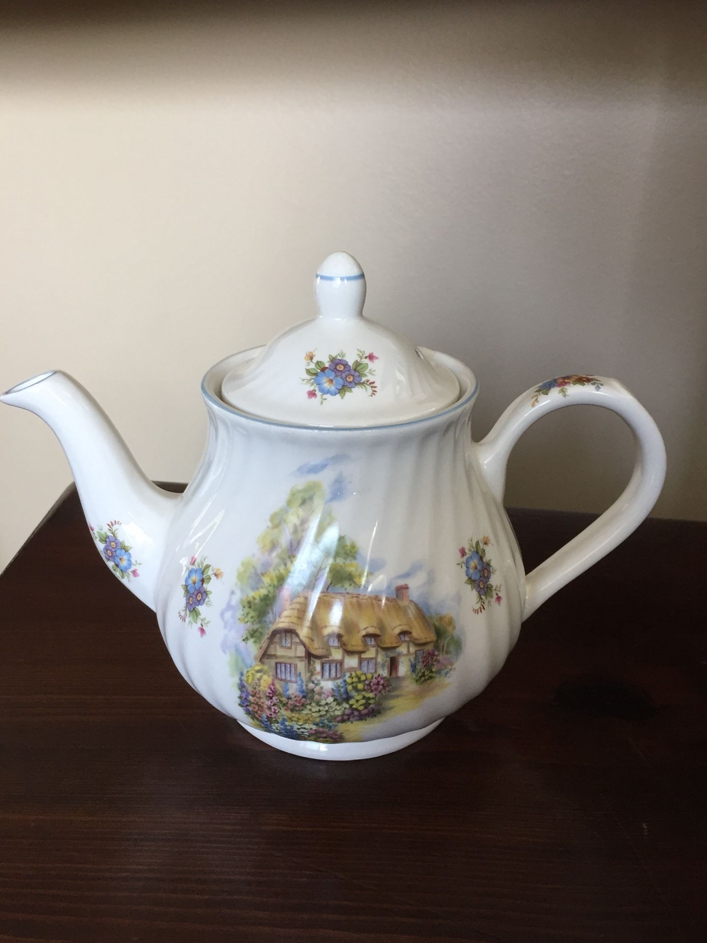 Arthur Wood and sons teapot #6293