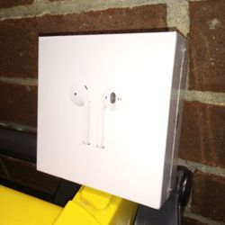 Sealed Brand New AirPods 2nd Generation Earbuds for iPhone Wireless Bluetooth 