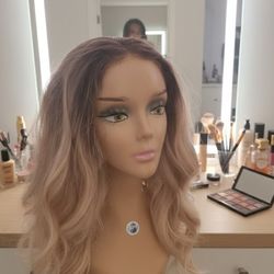 Ombre Blonde Lace Front Wig ☆ READ DESCRIPTION ☆