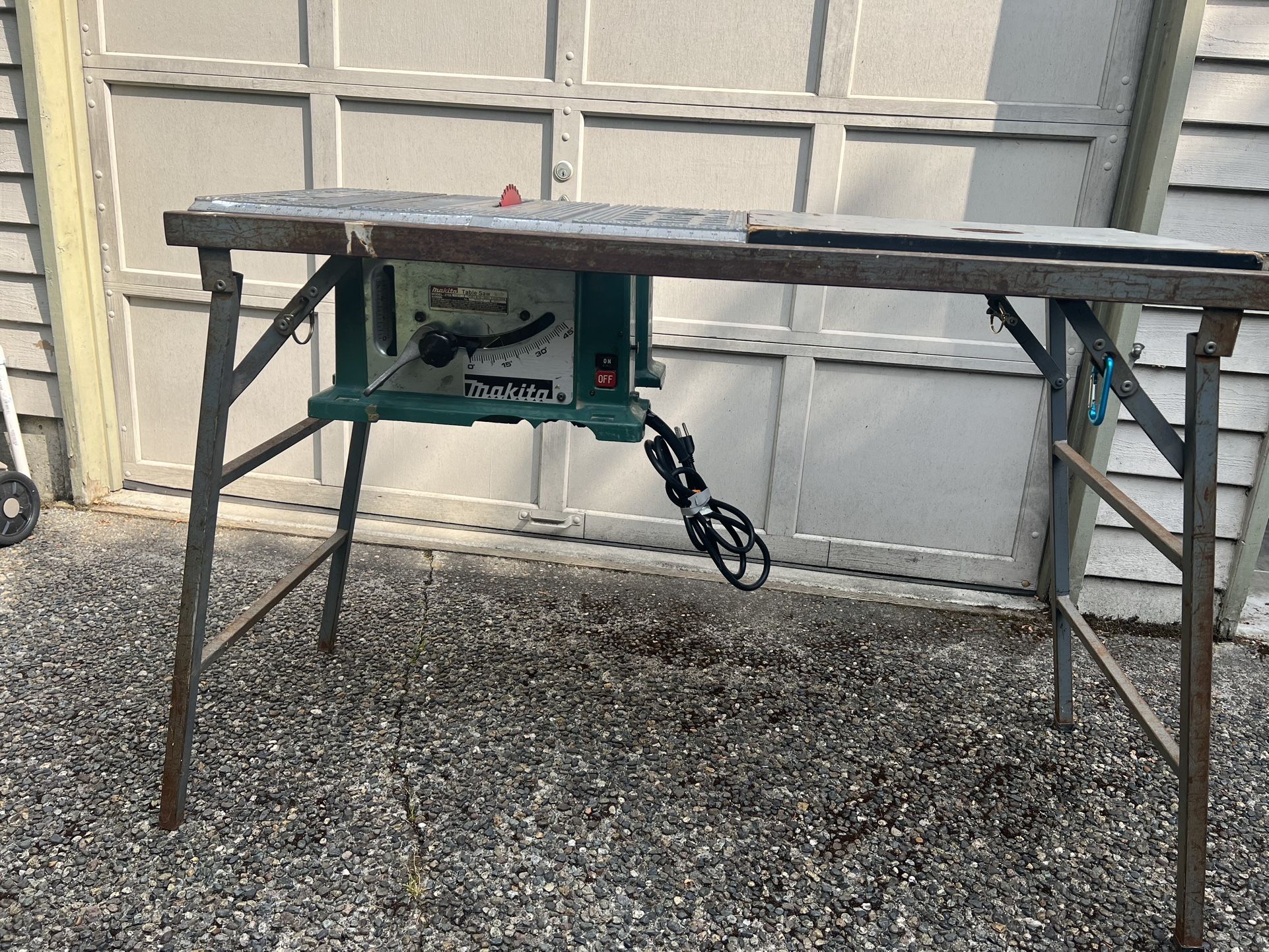 Makita Table Saw