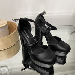 Mary Janes Chunky Heels Shoes Size 7.5