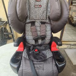 BRITAX TODDLER CARSEAT 