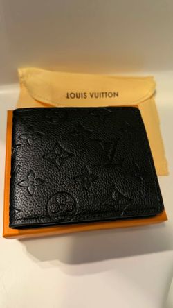 L  V  wallet