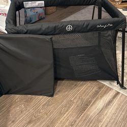 Play pen