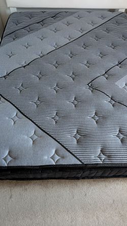 Queen mattress