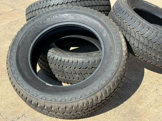 F250 TIRES Bridgestone A/T LT275/65R20 Fits Ram 2500 3500 Chevy GMC 3500HD 95% tread