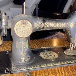 Antique Singer Sewing Machine And Desk