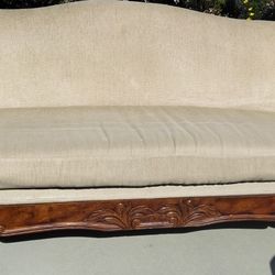 Set Of Sofa And Love Seat Very Good Brand And Condition