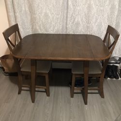 Foldable Table With 2 Chairs 