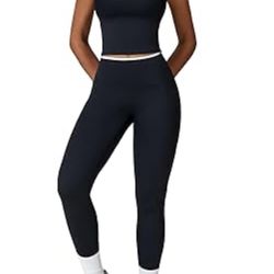 Collection Black  workout set with white trim #activewear #gymwear #fitness  size medium news 