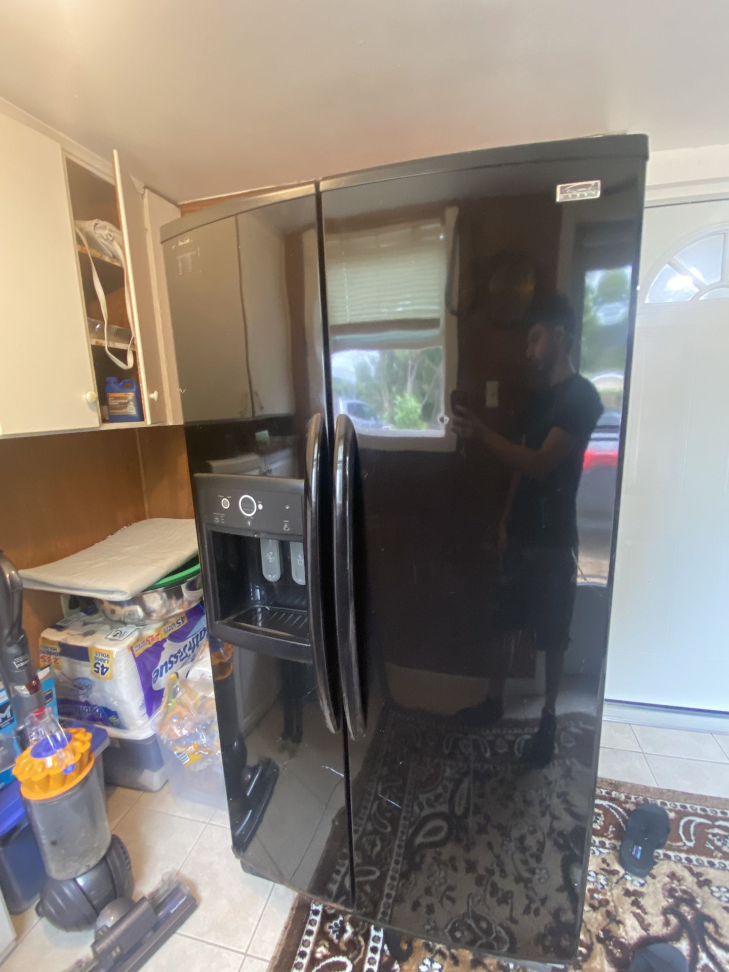 Refrigerator