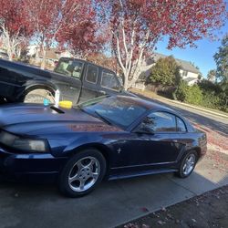 2003 Ford Mustang