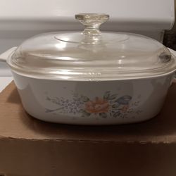 Corningware W/lid