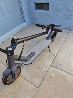 electric scooter