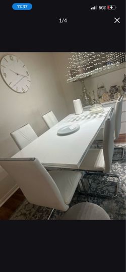 Dining table with chairs