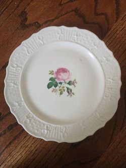Collectable Rose Pattern Ceramic Plates