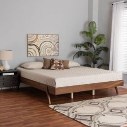 New Queen Size Solid Wood Mid Century Modern Platform Bed