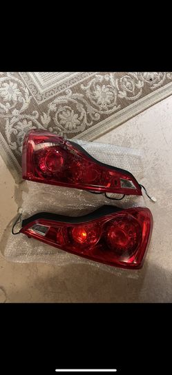 2018-2014 G37 Coupe taillights ( 2 )