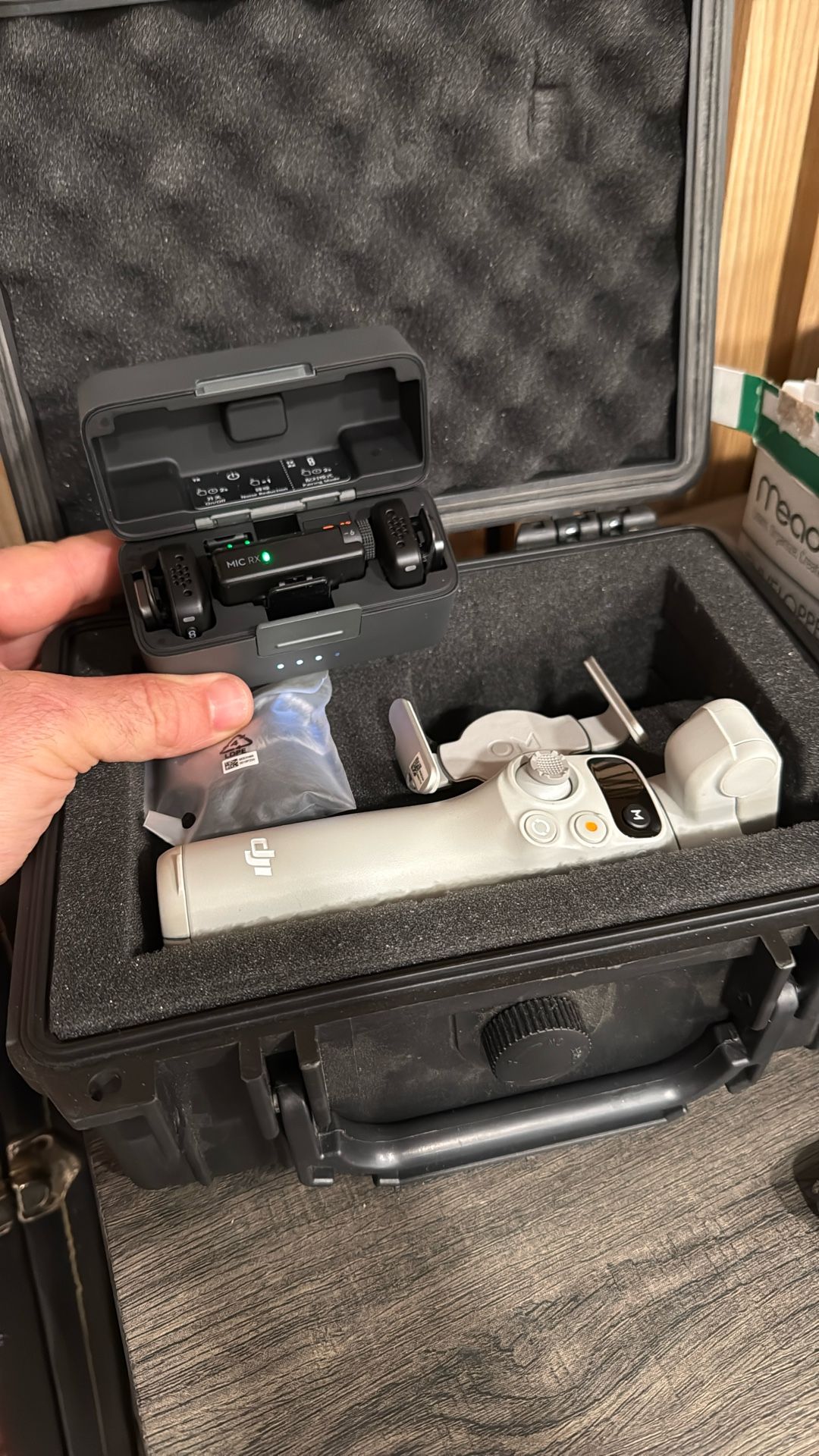 DJI Wireless Mic Set And Gimbal 