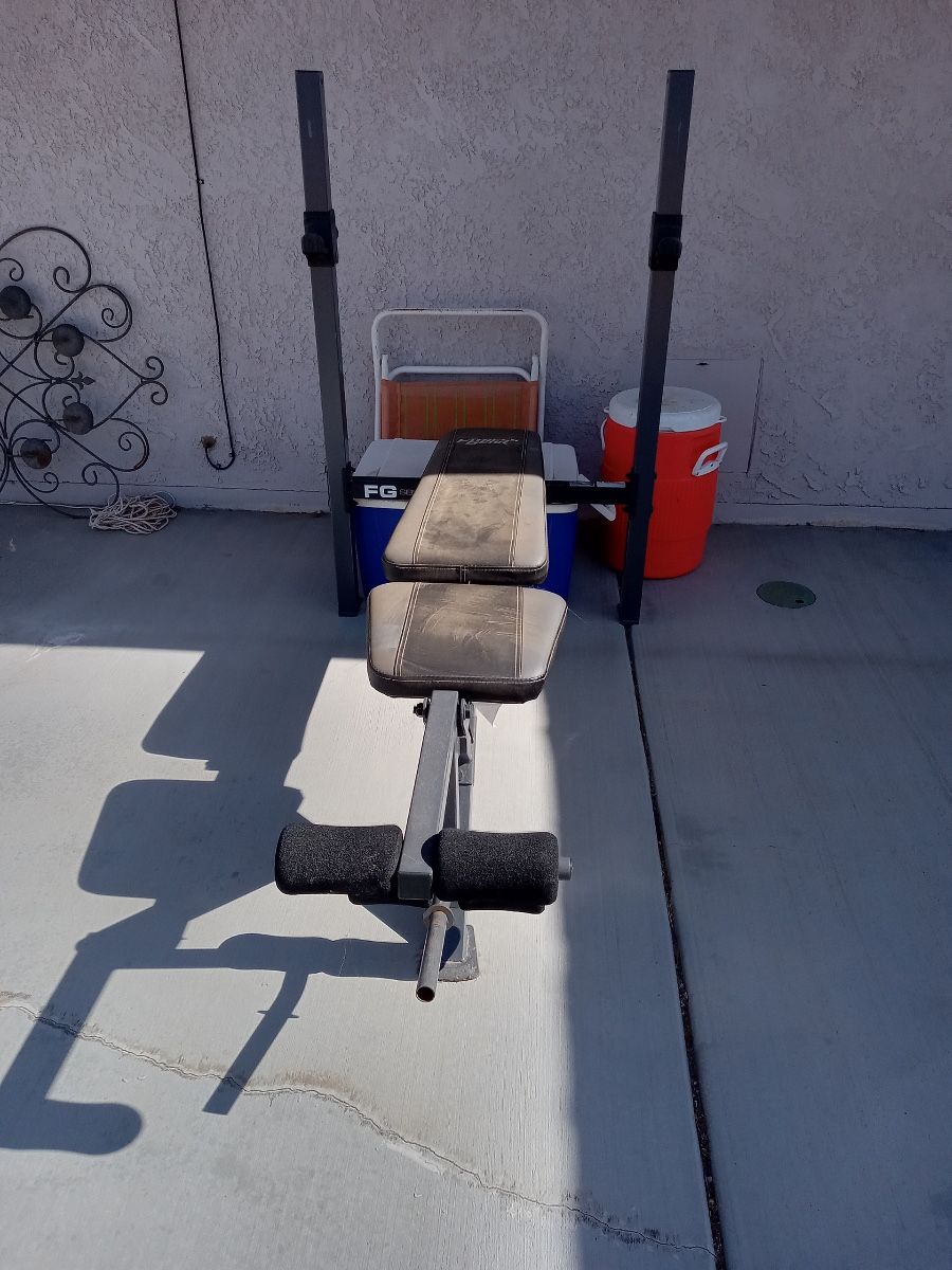 Weight Bench