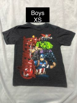 Youth boys xs marvel avengers shirt