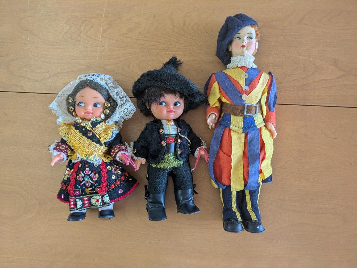 3 Vintage Dolls
