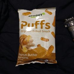 Case Of Sprout Organics Puffs 
