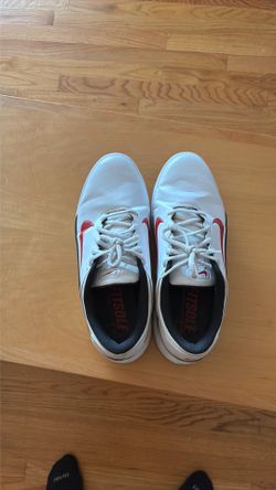 Men’s Nike Golf Shoes 9.5 - used