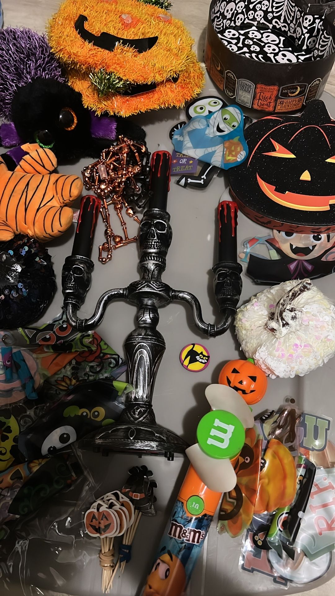  Bundle  $9 Todo ! All!! Halloween everything decorations