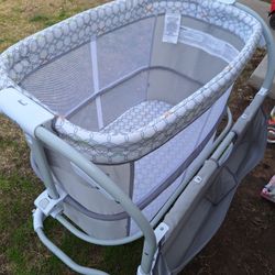 Baby Crib 