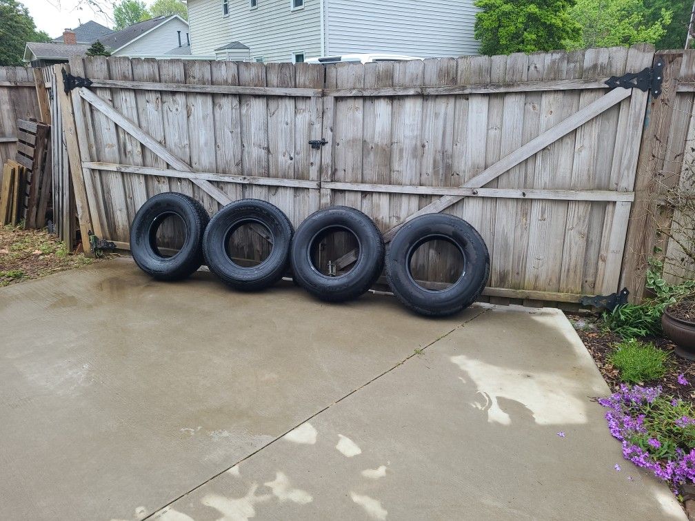 4 Trailer Tires