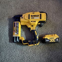 Dewalt 20v 18 ga Stapler 