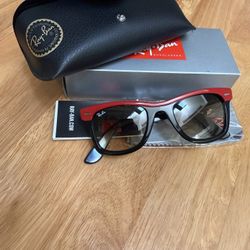Ray-Ban Sunglasses Red