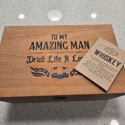 Brand New Whiskey Gift Set