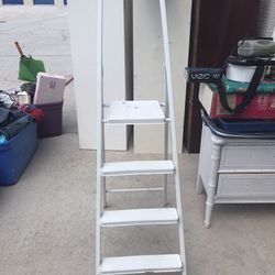 Ladder