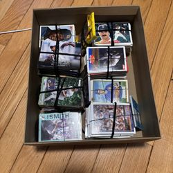 BOX of baseball Cards