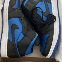 Air Jordan 1 Mid