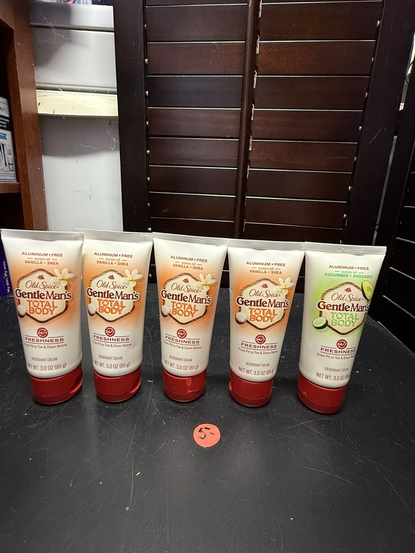 Old Spice Gentleman’s Blend Total Body Deodorant Cream – 3 oz